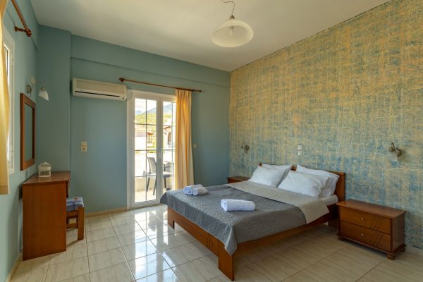 One bedroom evi apartments stoupa 12