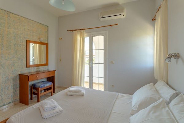 One bedroom evi apartments stoupa 45